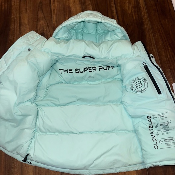 Aritzia Superpuff CliMatte Shorty Mint - Picture 3 of 10